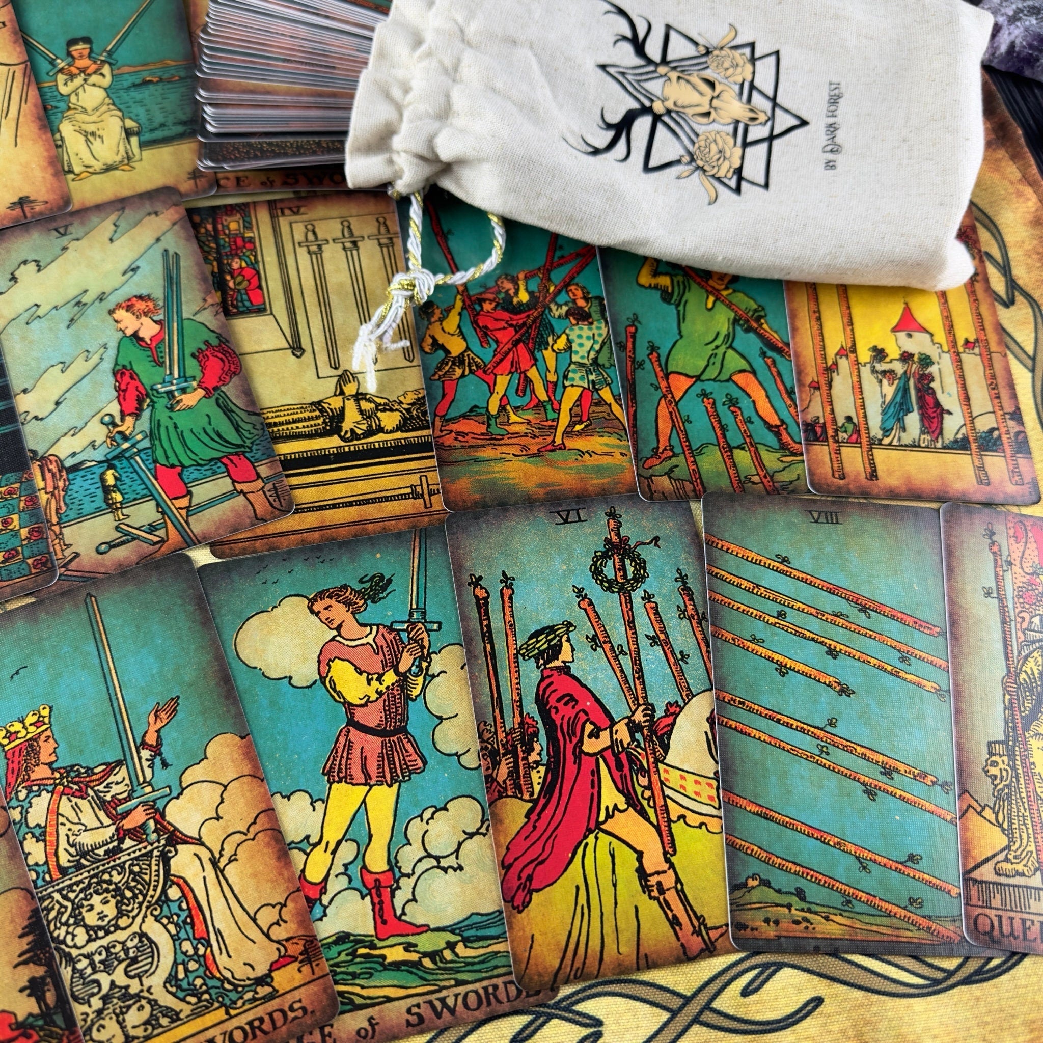 The Smith-Waite Tarot Borderless Vintage Eco Linen Tarot Cards