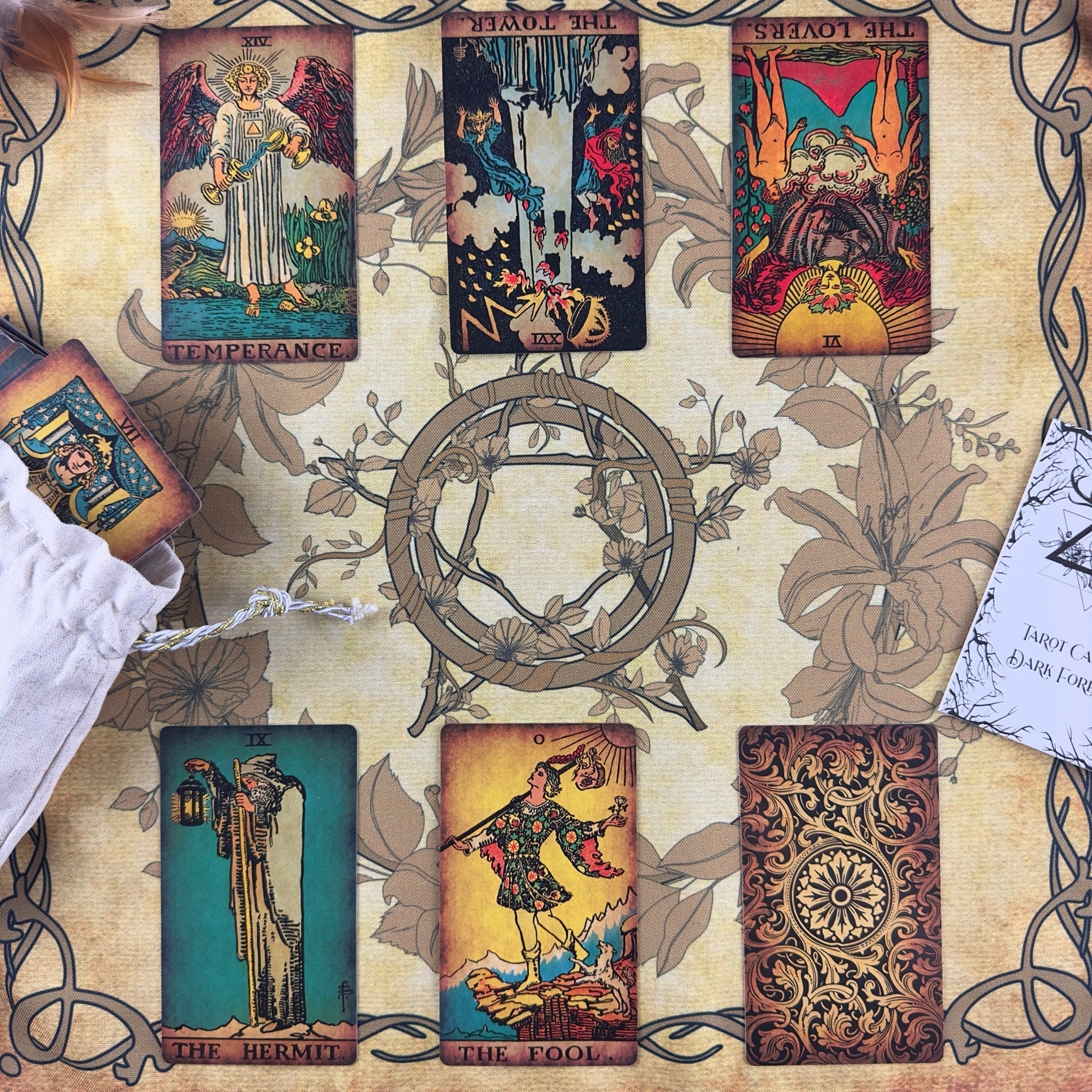The Smith-Waite Tarot Borderless Vintage Eco Linen Tarot Cards