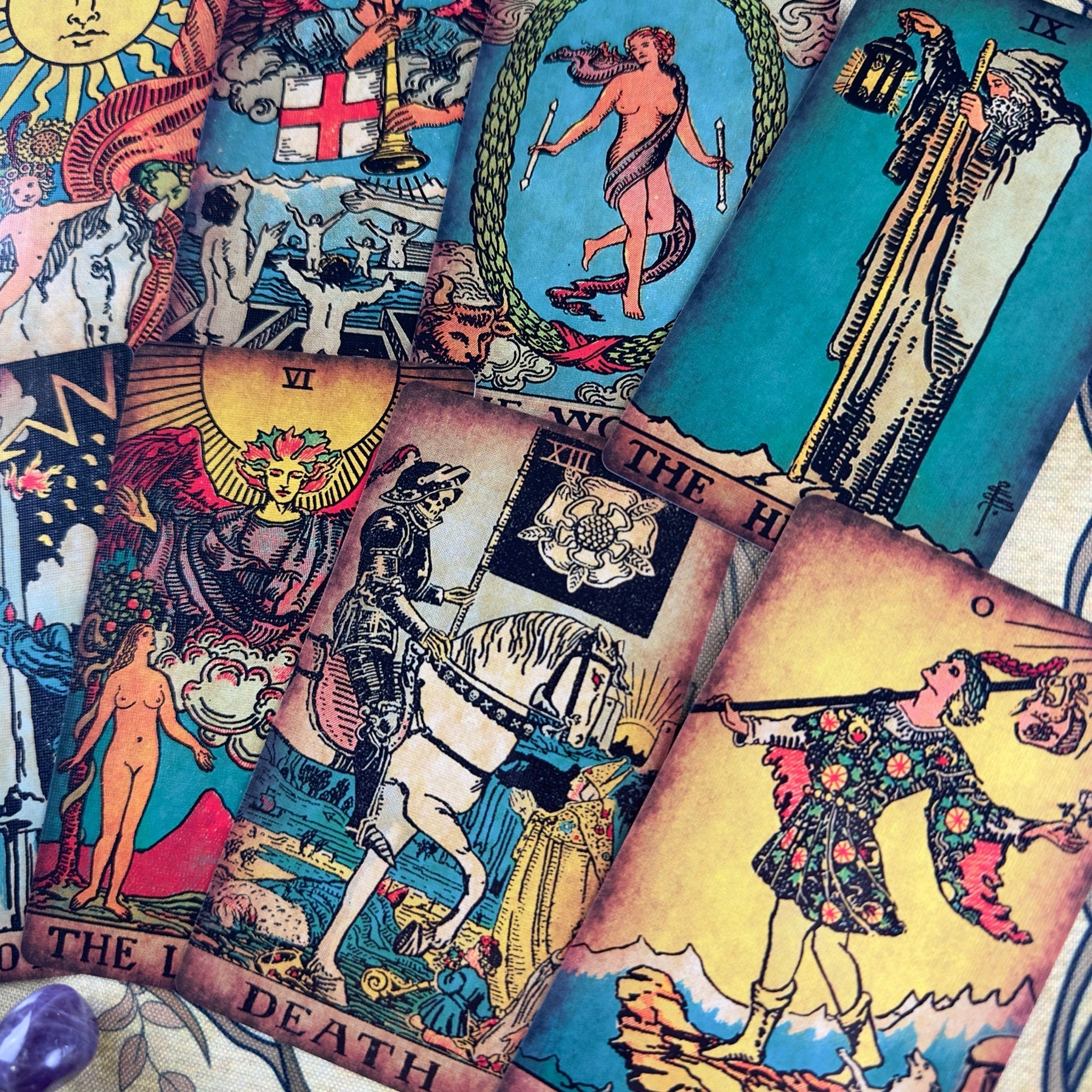 The Smith-Waite Tarot Borderless Vintage Eco Linen Tarot Cards