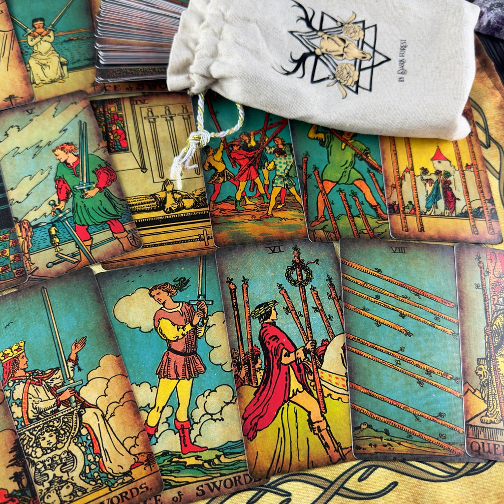 The Smith-Waite Tarot Borderless Vintage Eco Linen Tarot Cards