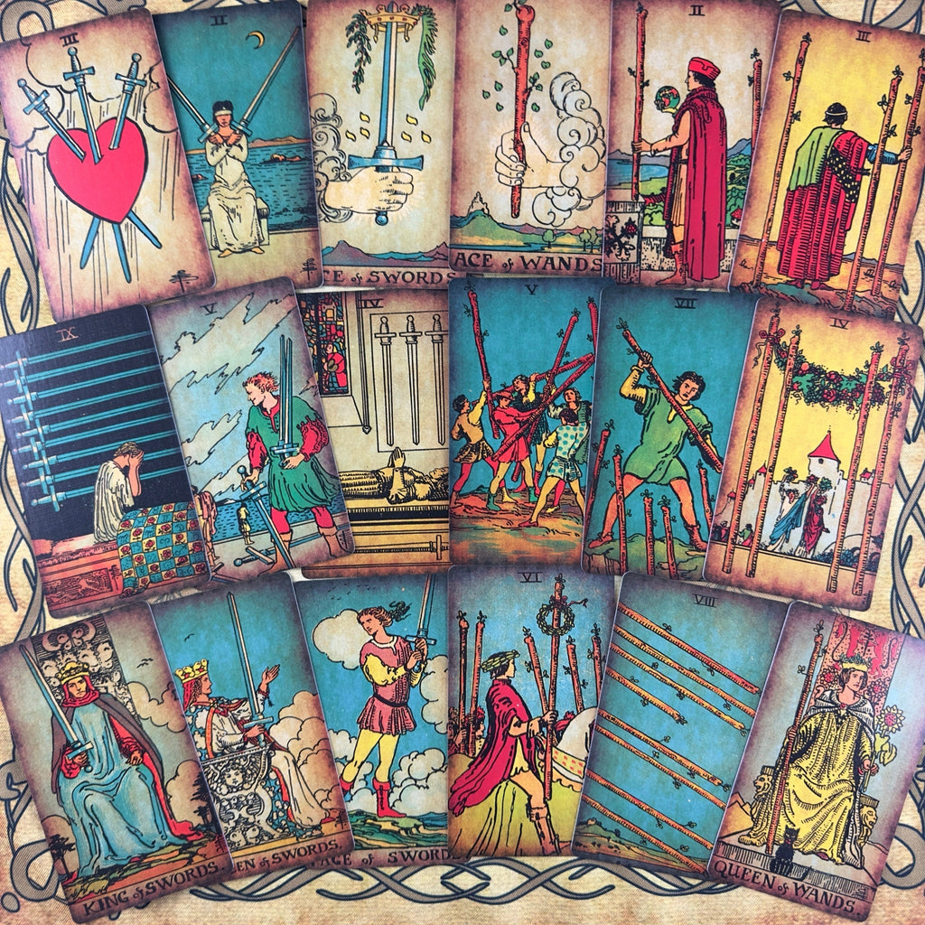 The Smith-Waite Tarot Borderless Vintage Eco Linen Tarot Cards